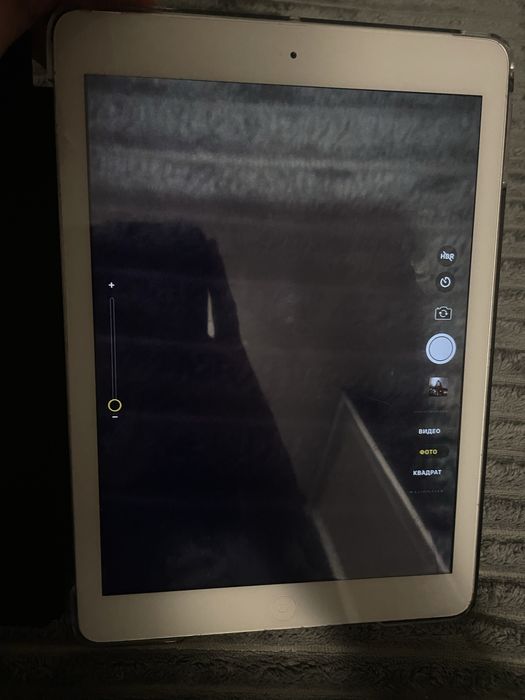 Apple iPad Air (1-st gen) — 16 GB, АКБ 87%