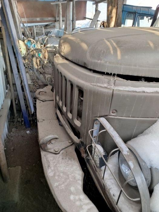 Продам  Зіл 130.