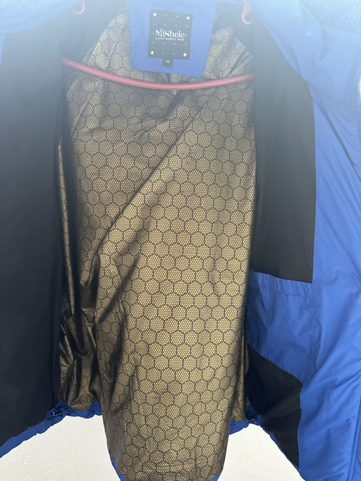 Пуховик . Зимова куртка