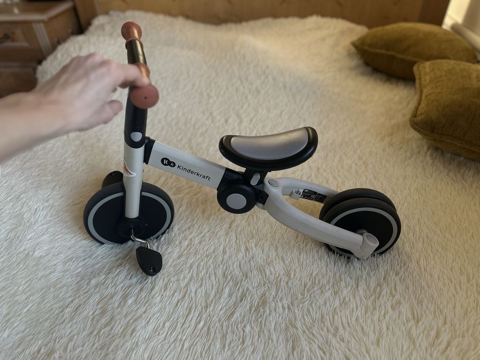 Kinderkraft 3в1 біговіл велосипед