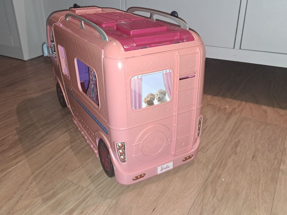 Duży Kamper Barbie