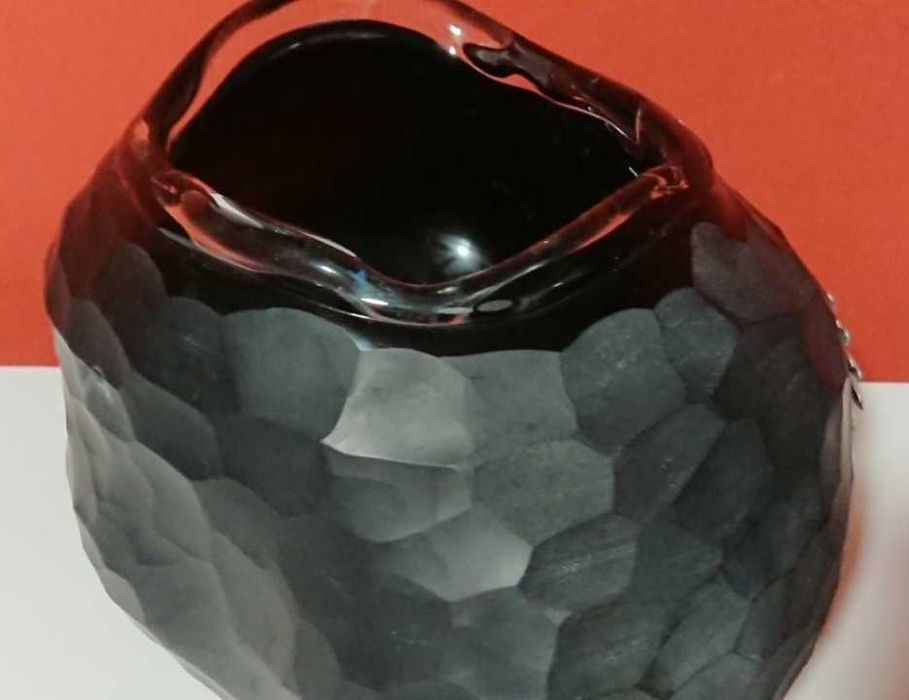 Conjunto de 2 peças decorativas em vidro preto opaco