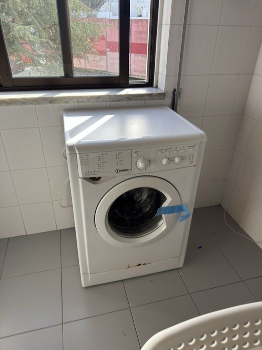 Máquina de Lavar Indesit 7Kg