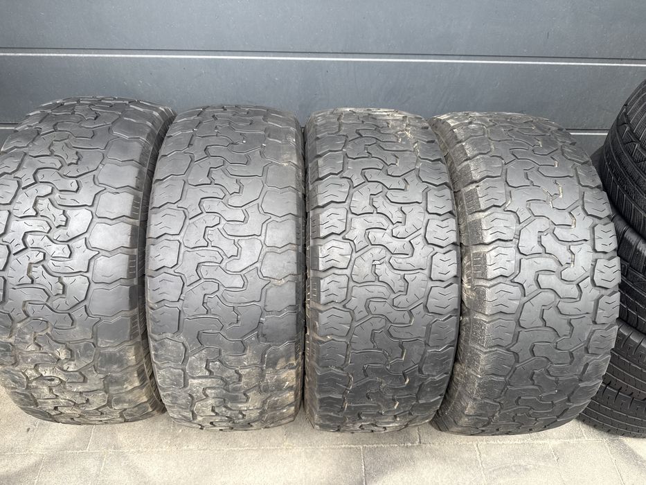 Шини резина 305/55/20 r20 Amp Terrain pro