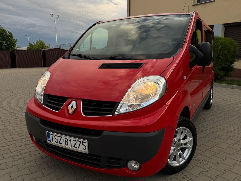 Renault Trafic 2.0Diesel/Passenger/Nadmuchy/Full serwis/Super stan z Niemiec!