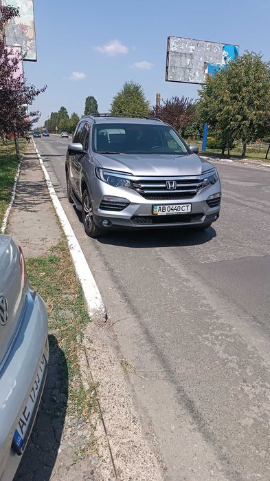 Продам авто Honda Pilot офіційна в гарному доглянутому стані