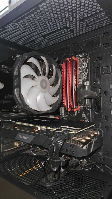 Komputer gamingowy Ryzen 5 3600 / GeForce RTX 2070 SUPER / WiFi 6