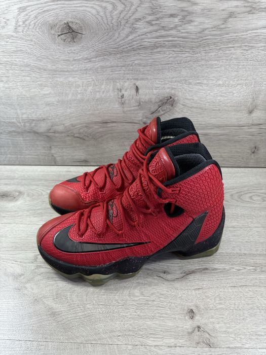 Nike Lebron чоловічі кросівки 41 розмір