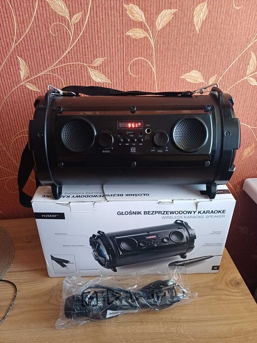 Głośnik bezprzewodowy karaoke + mikrofon