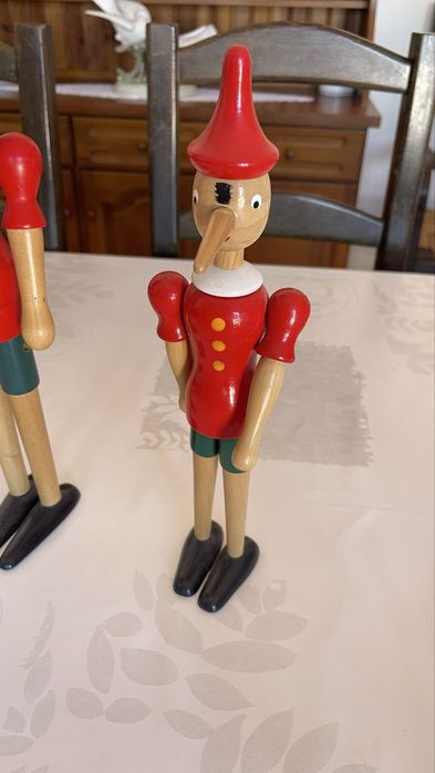 Peças de pinóquio antigas madeira