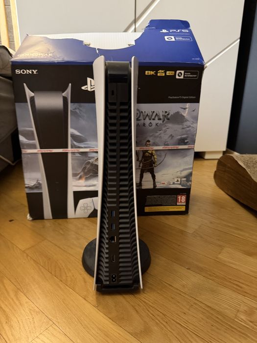 Ps5 digital 825gb + 1 pad