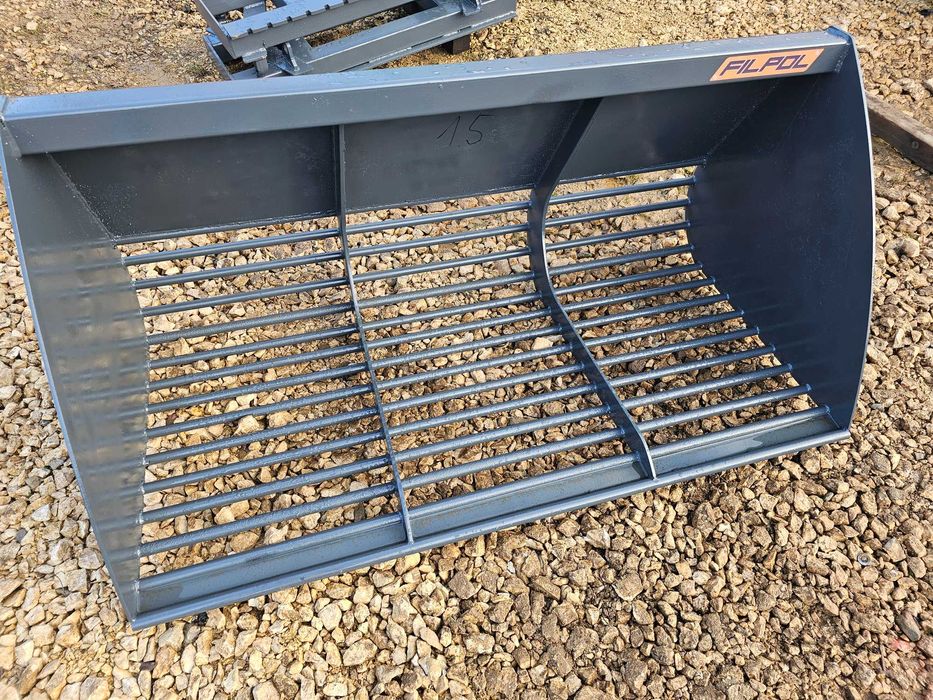 ŁYCHA ażurowa przesiewowa łyżka do tura do kamieni buraków ziemi itp