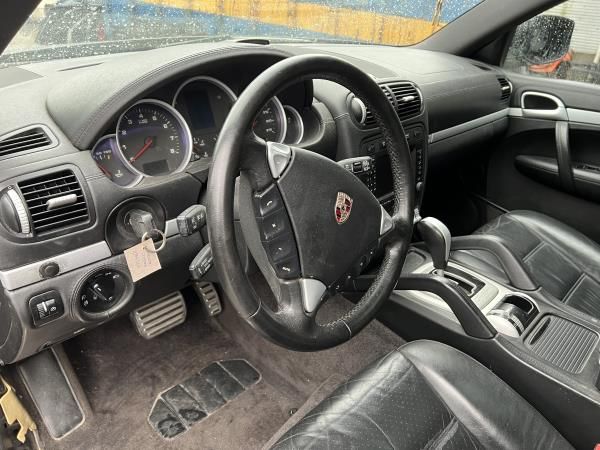 Para peças PORSCHE Cayenne (9PA)