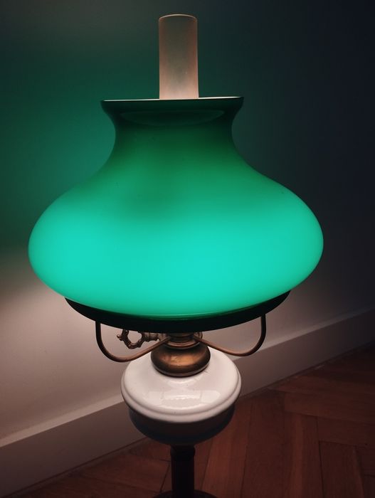 Lampa elektryczna, naftowa Vynckier lata 60/70.