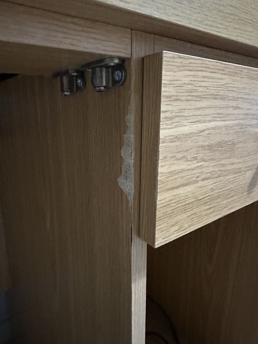 Mesa/secretária para quarto