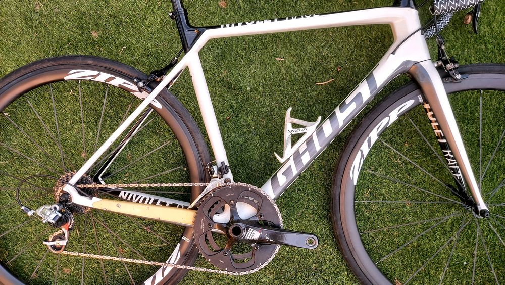 Ghost Nivolet Race T54