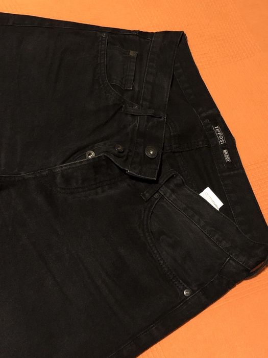 Calças Tiffosi pretas 33/34 equivalente 42