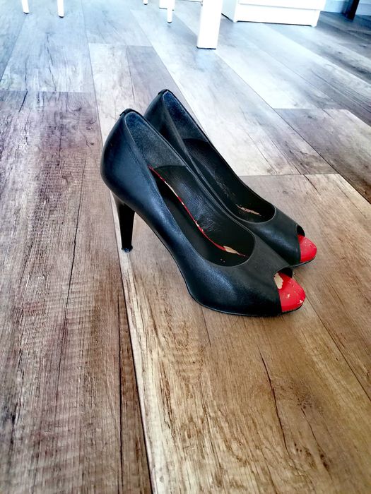 Szpilki czółenka Lasocki bez palców na obcasie
