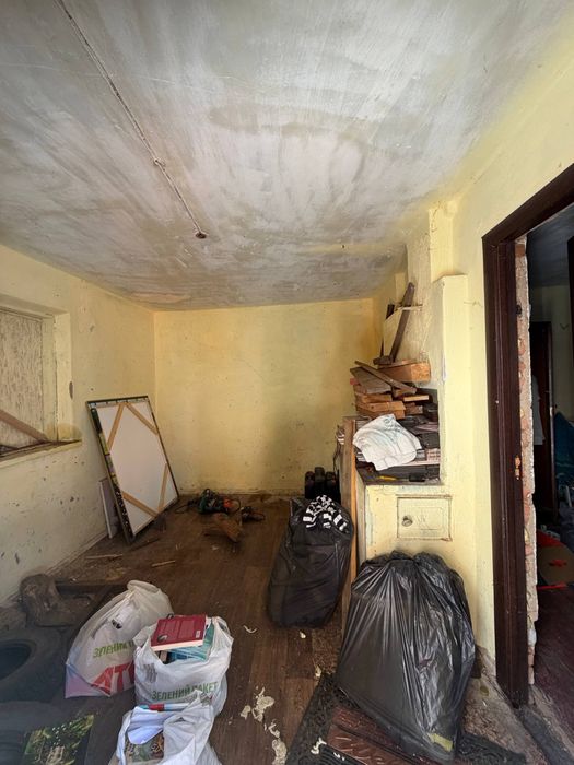 Продаж 4 кімн. буд. Водоспадна (Тувинська), 18, КДЗ, Карачуни