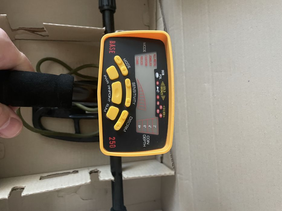 Металошукач BASE 250 IPA S