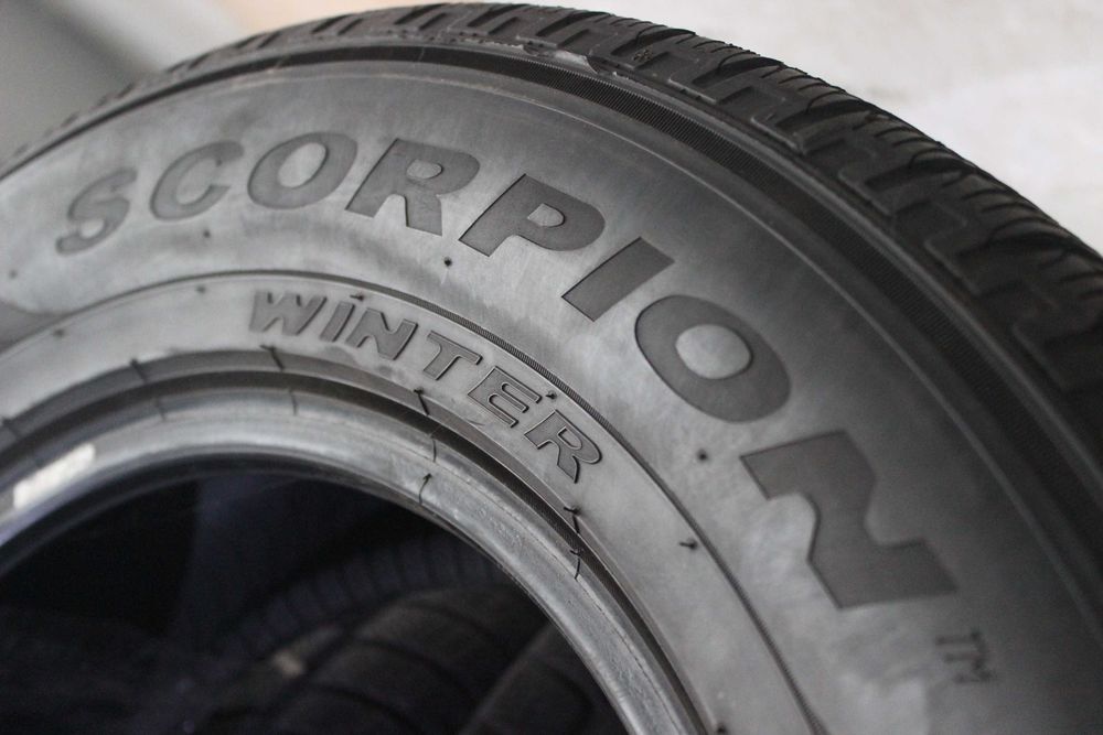 255-55-R18 PIRELLI SCORPION 4 штуки зимняя резина GERMANY 2022