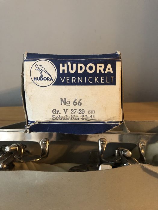 Łyżwy nakładane Hudora nowe PRL