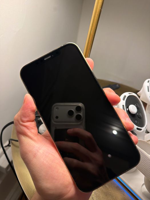 iPhone 12 Pro Max Glod