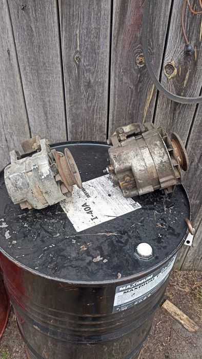 Продам запчастини ЗИЛ 130 дивіться на фото