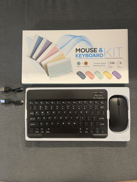 Wireless Keyboard & Black Bluetooth Mouse447200920654336001