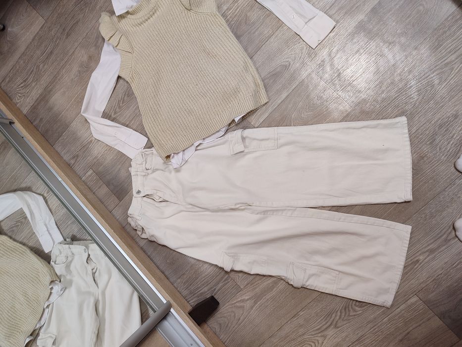 Костюм на дівчинку фірми h&m