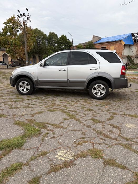 Kia Sorento 2.5 дизель, автомат  4х4