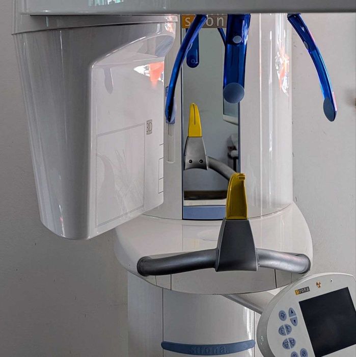 Томограф Sirona Orthophos XG 3D
