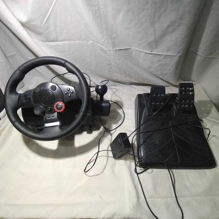 KIEROWNICA LOGITECH DRIVING FORCE GT E-X5C19