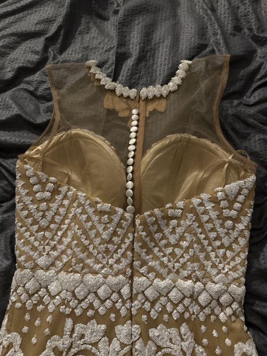 Вечірня сукня від Invito (haute couture)