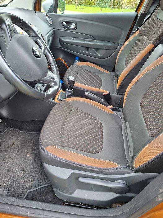 Renault Captur 90cv – 2017 – Gasolina