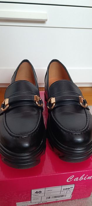 Mokasyny ekoskóra, r. 40, Cabin, półbuty czarne, gruba podeszwa