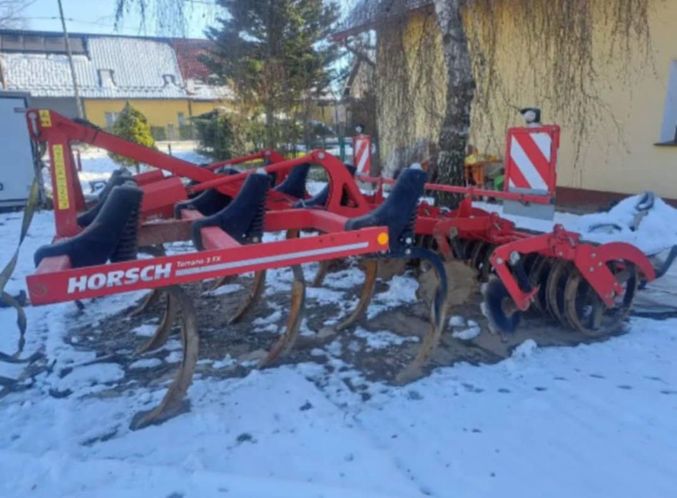 Vaderstad cultus cs300. Lemken Karat, horsch Terrano, amazone cenius.