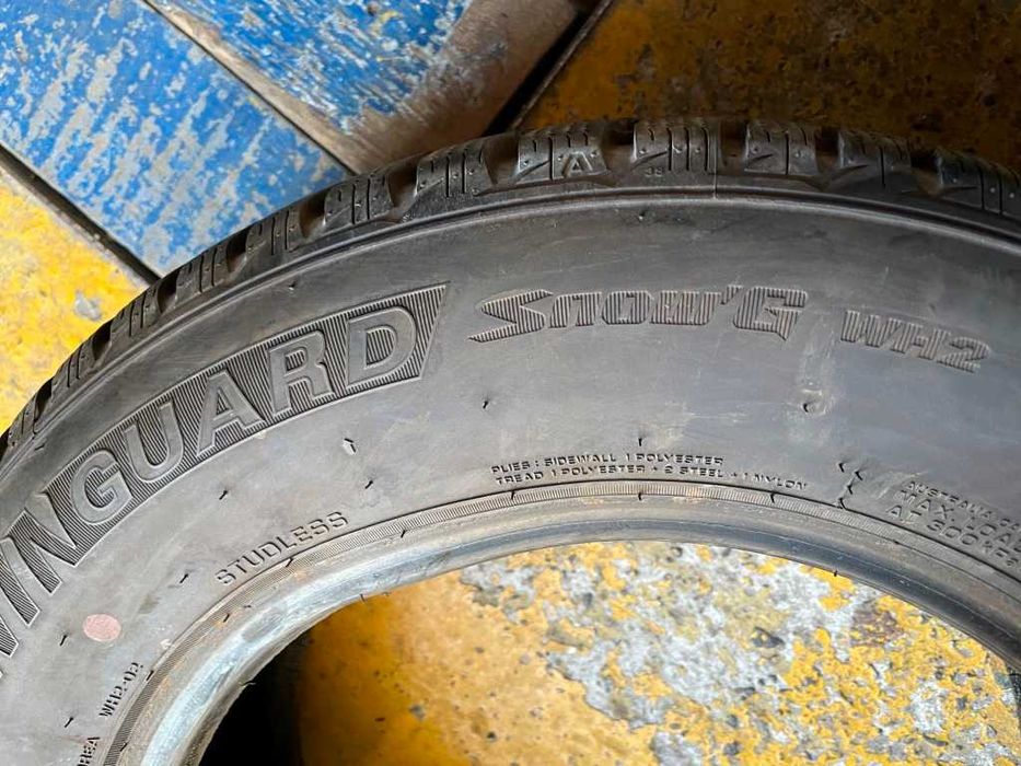205/65 R15 Nexen Winguard Snow WH2 2шт як нові