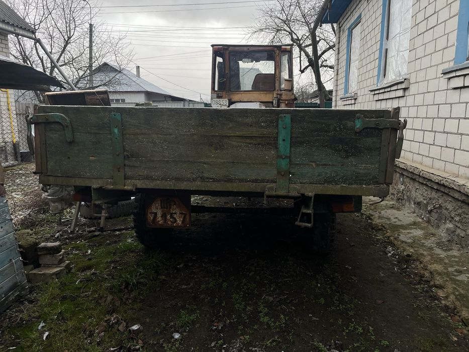 Продам трактор т-16 з причіпом