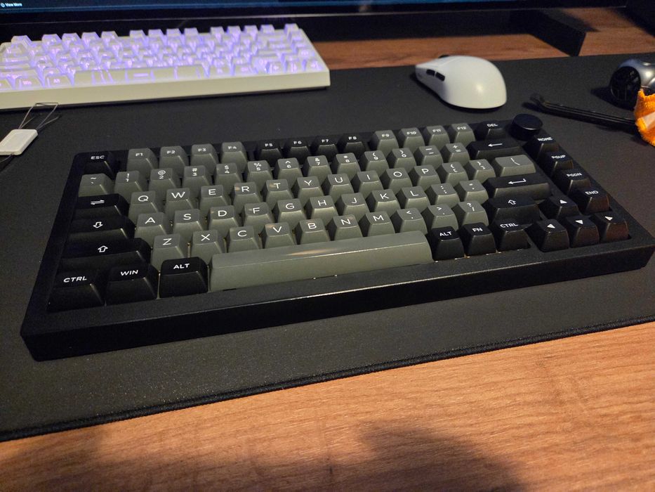 Klawiatura mechaniczna bezprzewodowa AKKO 5075B Plus