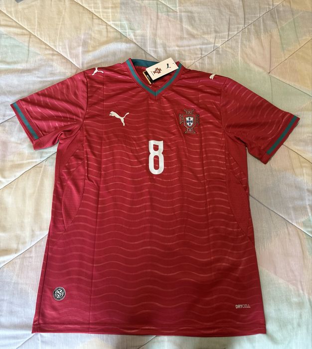 Camisola Portugal Bruno Fernandes 8 L