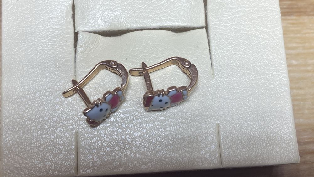 Золоті дитячі сережки Hello Kitty