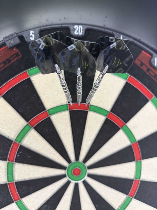 Target Darts Chris Dobey G1 90% 23g