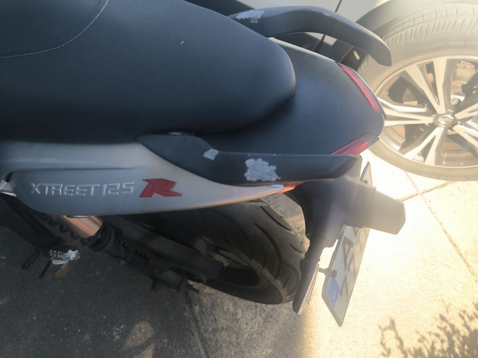 UM xstreet 125 R