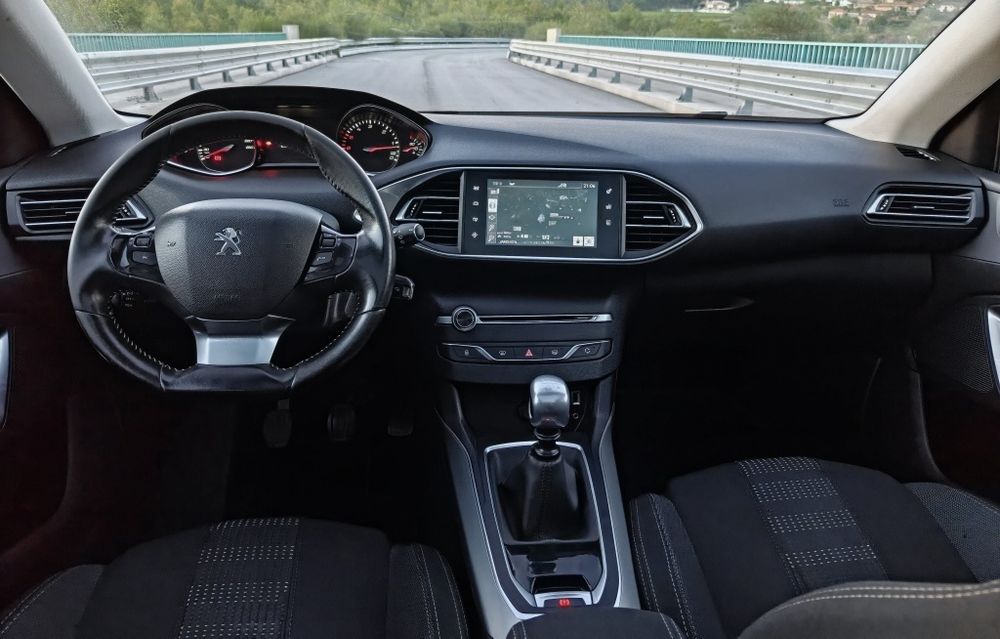 Peugeot 308 Allure 1.6 HDI 115cv Nacional