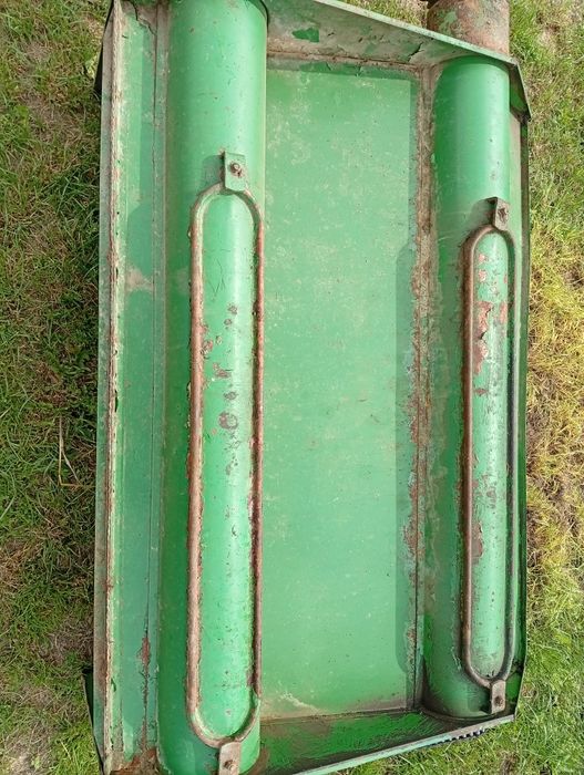 Kosz przyjęciowy ze żmijkami John Deere 970,975,1072,1075