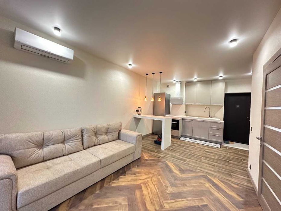 Продаж чудової, нової 1-к квартири в ЖК Варшавський 2, ТРЦ Ретровиль