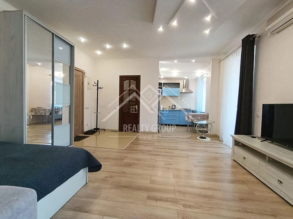 Продаж 1к "сталінки" з ремонтом та технікою на Гагаріна (Сертифікат)