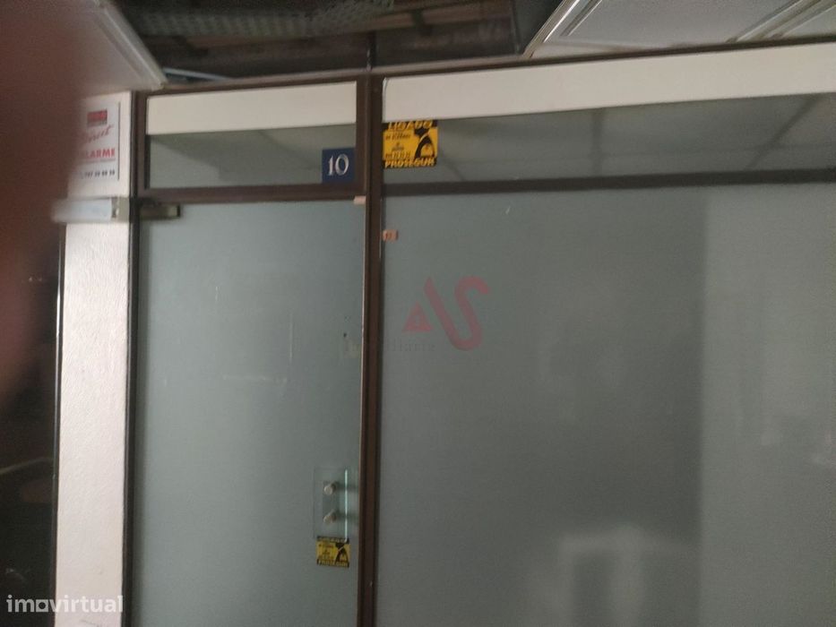 Loja de 9,5 m² no Edifício Varandas do Mar em Albufeira