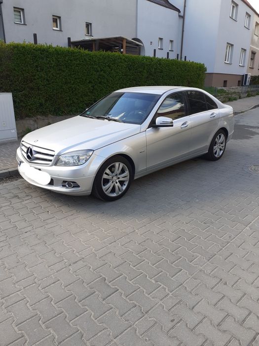 Sprzedam Mercedesa C